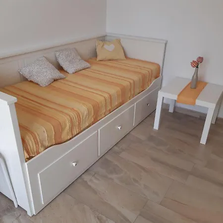 Magdanik Apartment